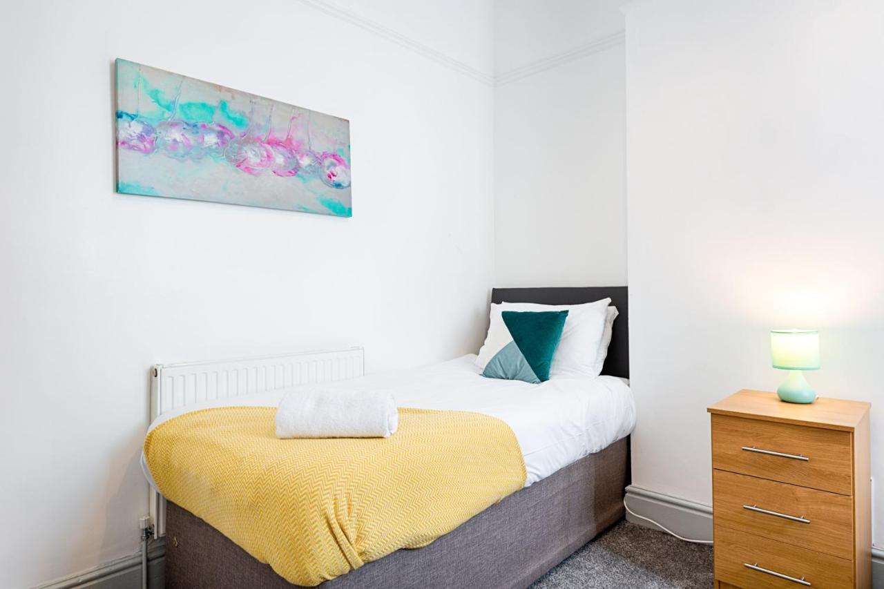 Walk To Swansea Stadium, 3 Rooms, Smart Tv'S Exterior foto