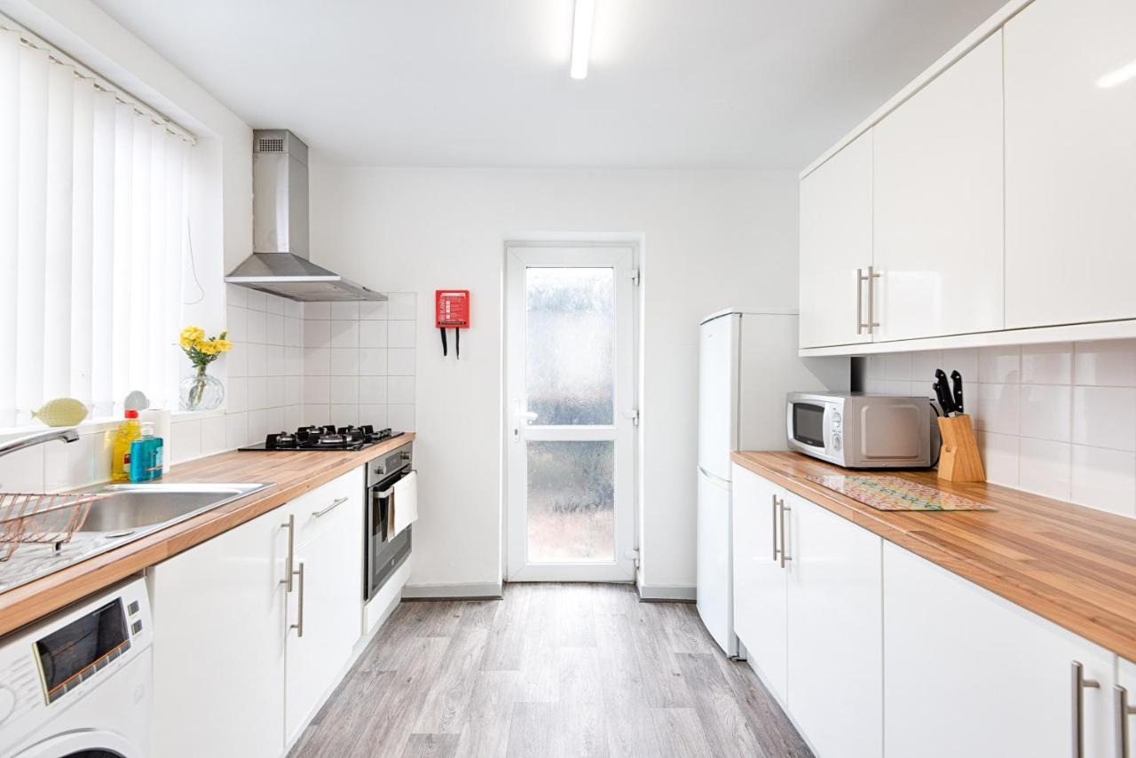 Walk To Swansea Stadium, 3 Rooms, Smart Tv'S Exterior foto